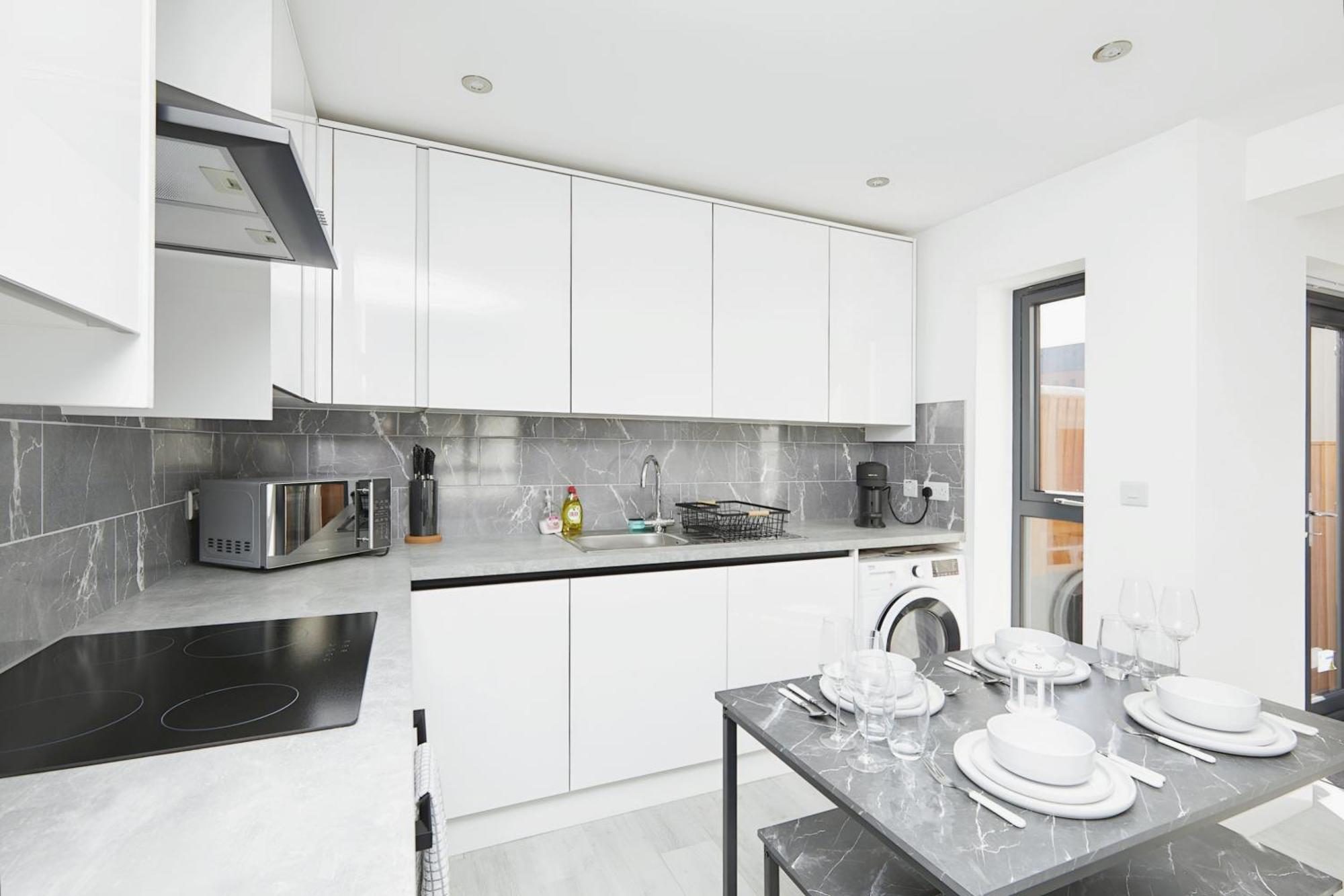 Modern Home In Derby City Centre - Free Gated Parking Εξωτερικό φωτογραφία